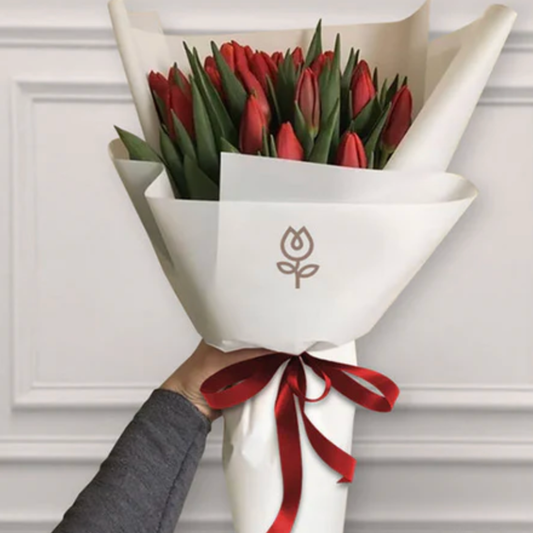 Ramo de tulipanes frescos