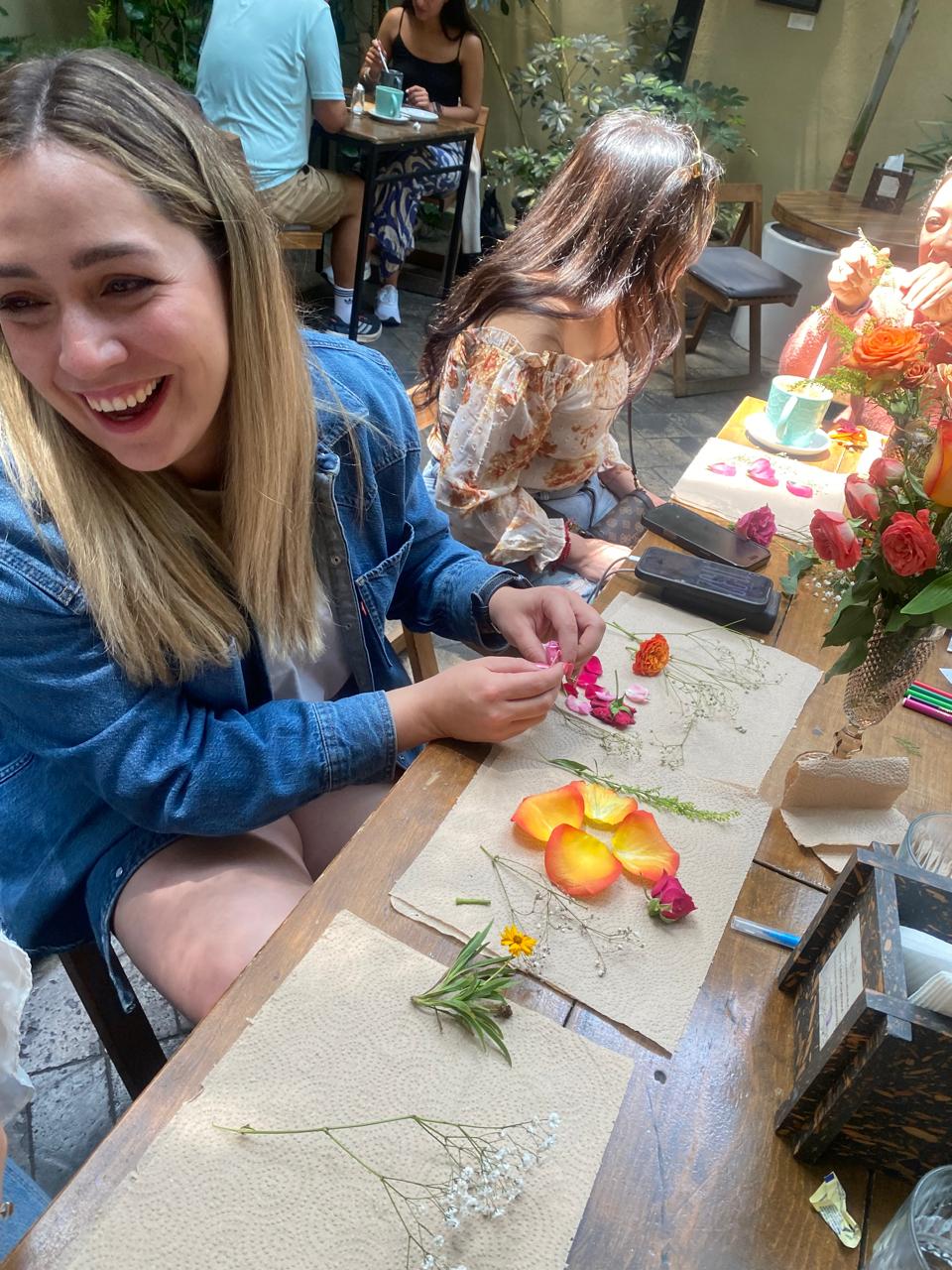 Experiencia | Taller | De temporada con flores
