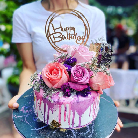 Pasteles con Arte y con Flores Decorativas